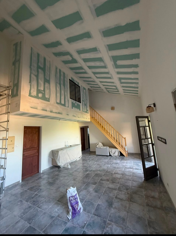 Chantier JDM3 — plafond et mezzanine
